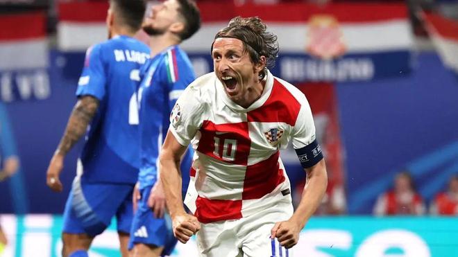 他们有多名 他们有多名